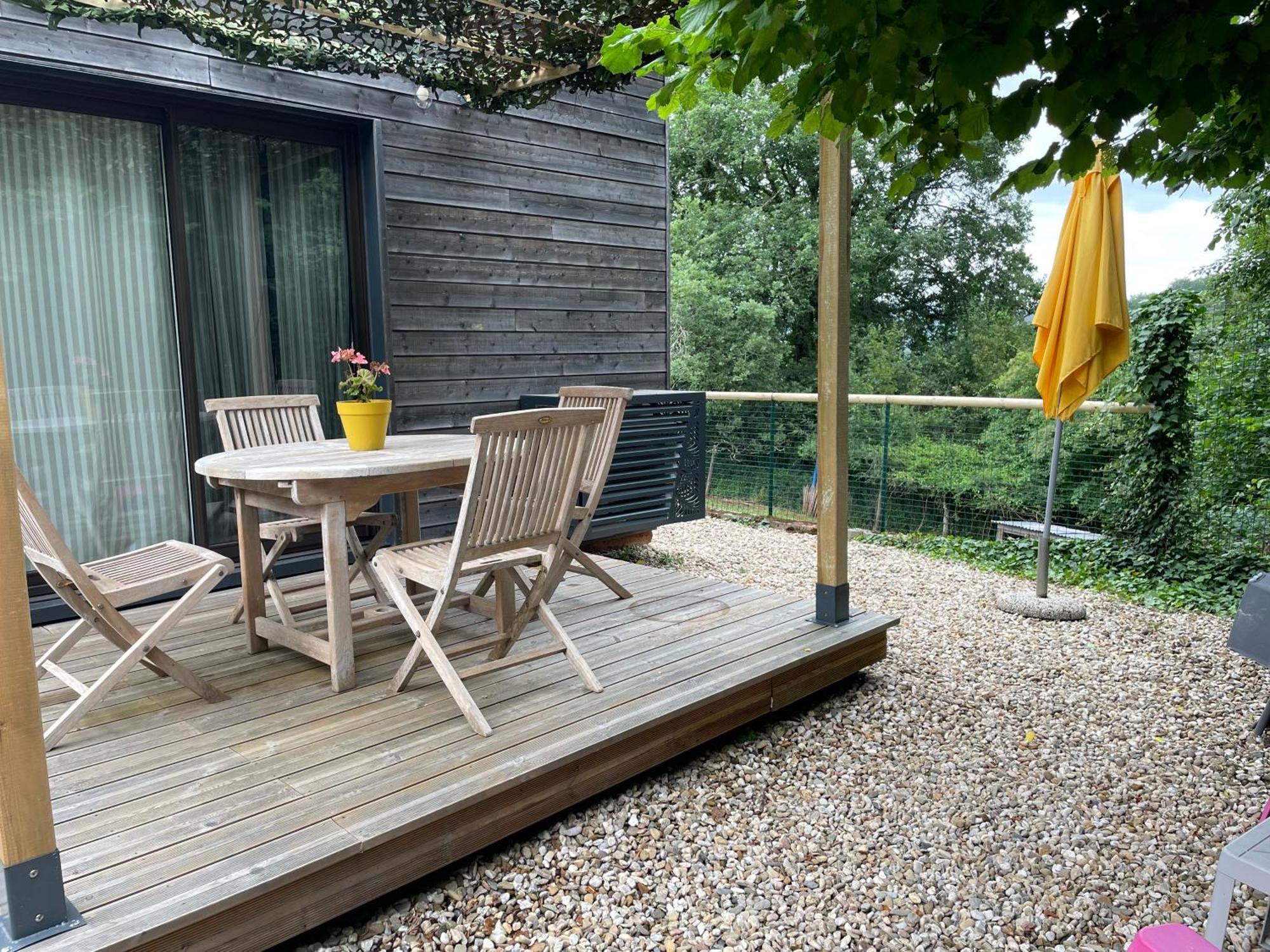 Gite Chalet Bois Bessuejouls Buitenkant foto
